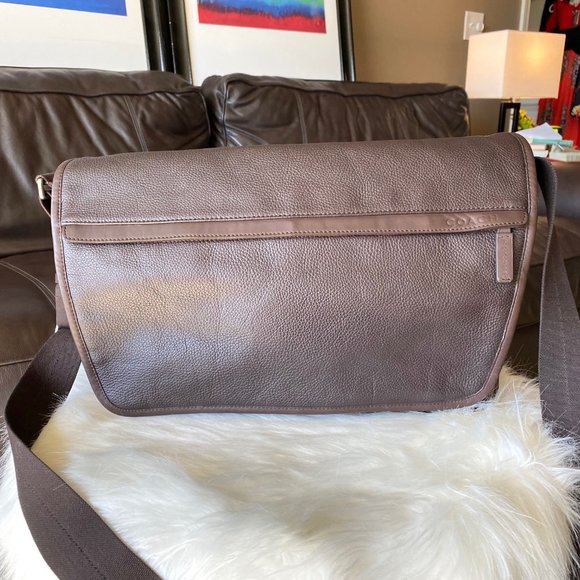 Coach Other - Coach Camden Leather Messenger Bag (F70924)